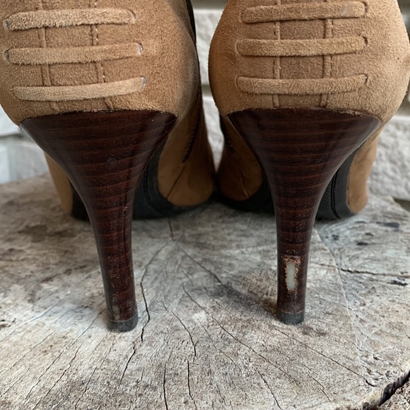 𝅺DKNYC Samira Suede Round Toe Ankle Booties Tan Sz 10 - Picture 8 of 14